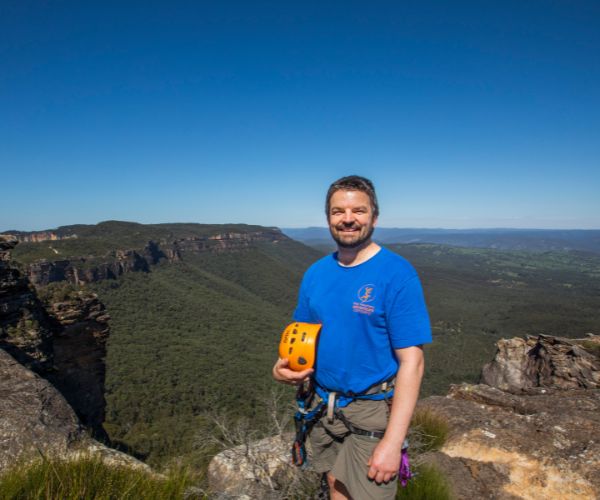 Abseiler at Cahill's Lookout, Katoomba